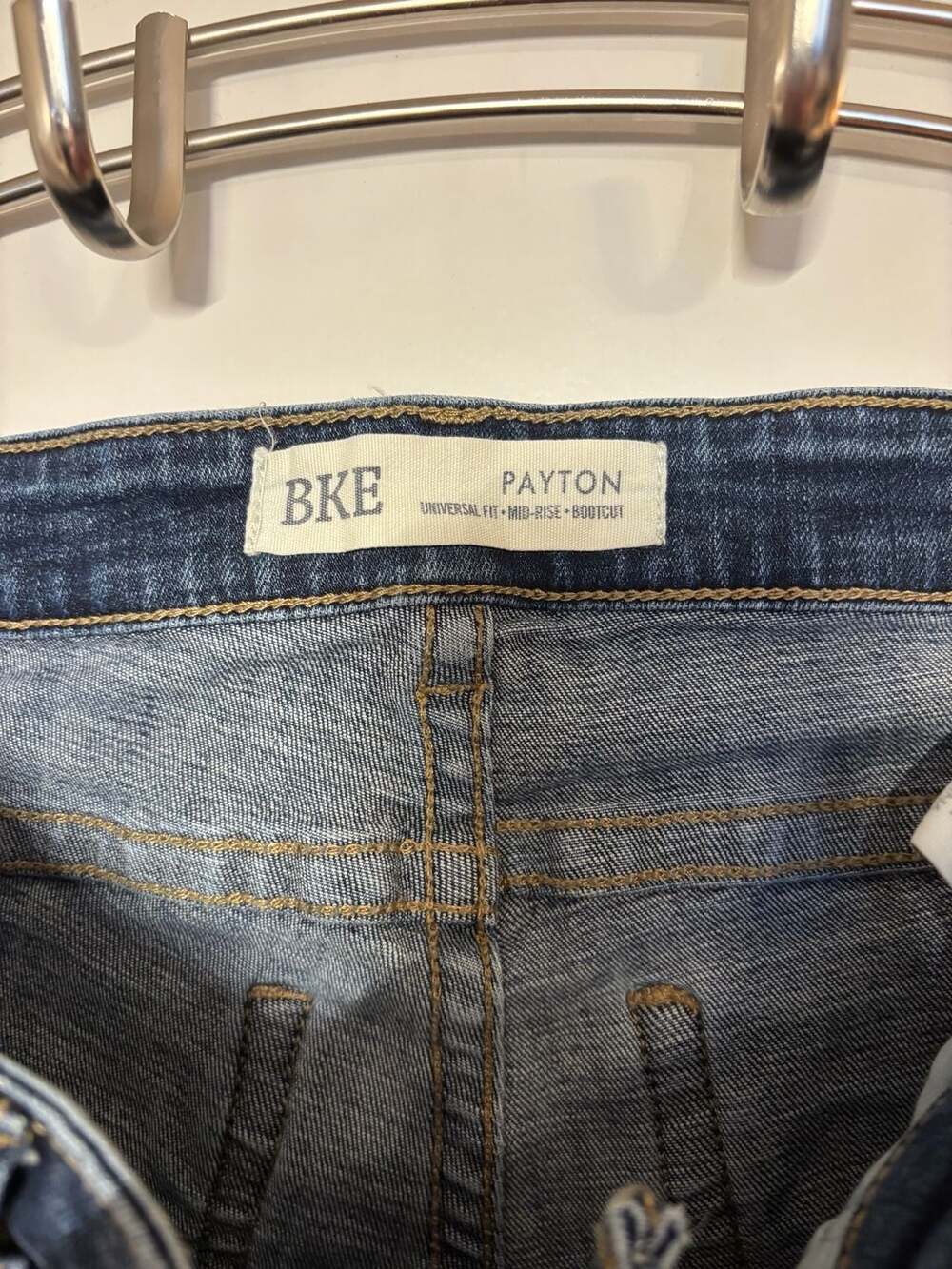 M1: BKE Payton Mid-Rise Bootcut Jeans Size 27x31.5 - Picture 2 of 5